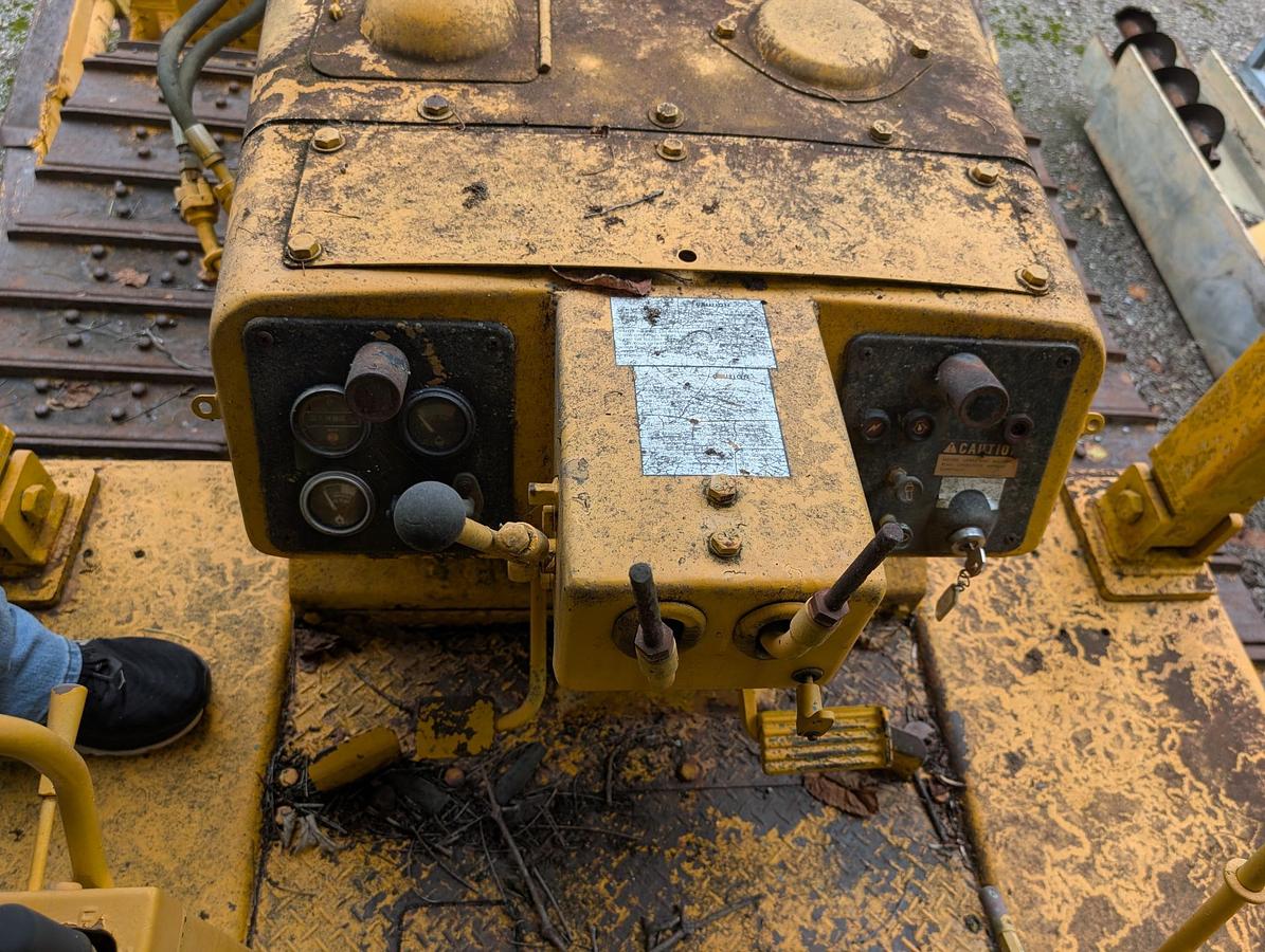 Used 1984 KOMATSU D45P