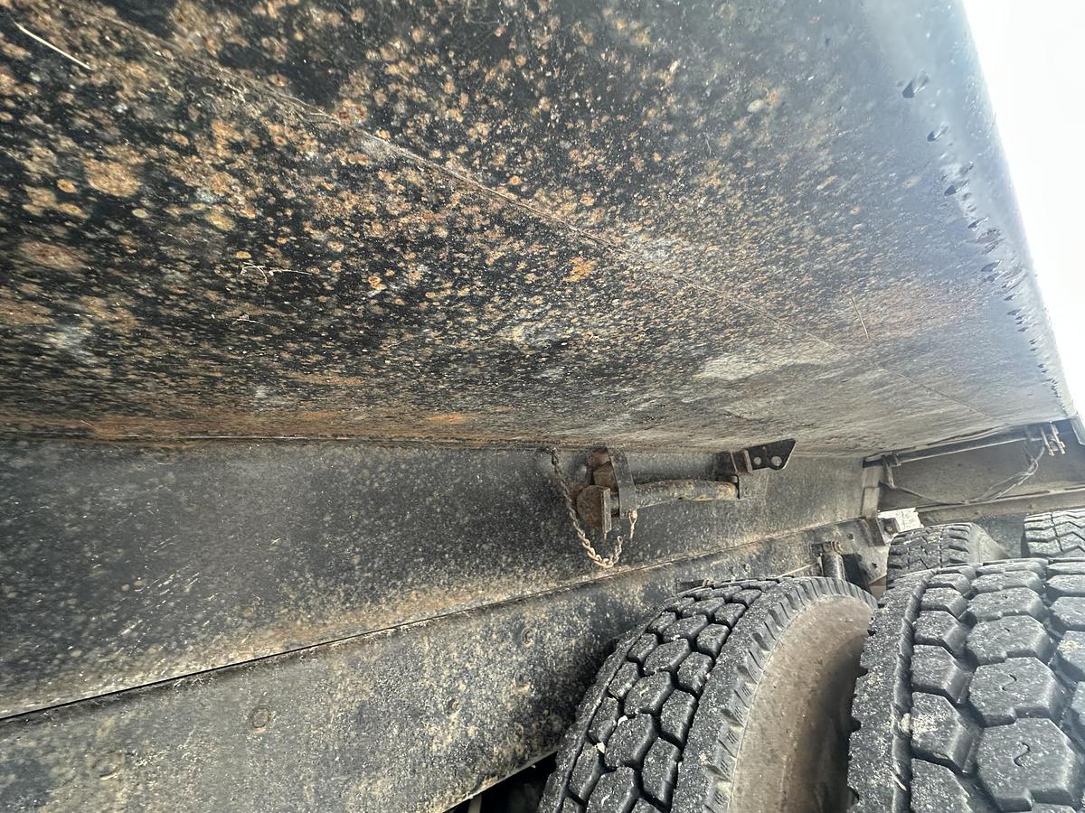 Used 2002 KENWORTH T800