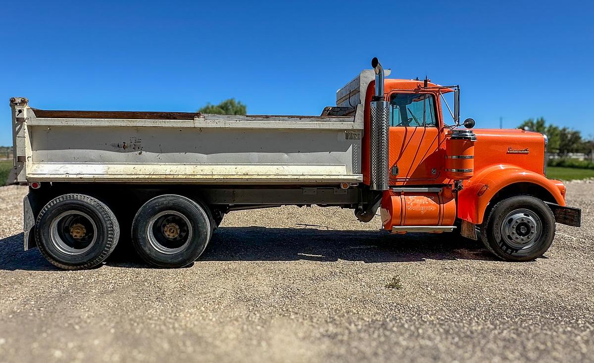 Used 1973 KENWORTH W900