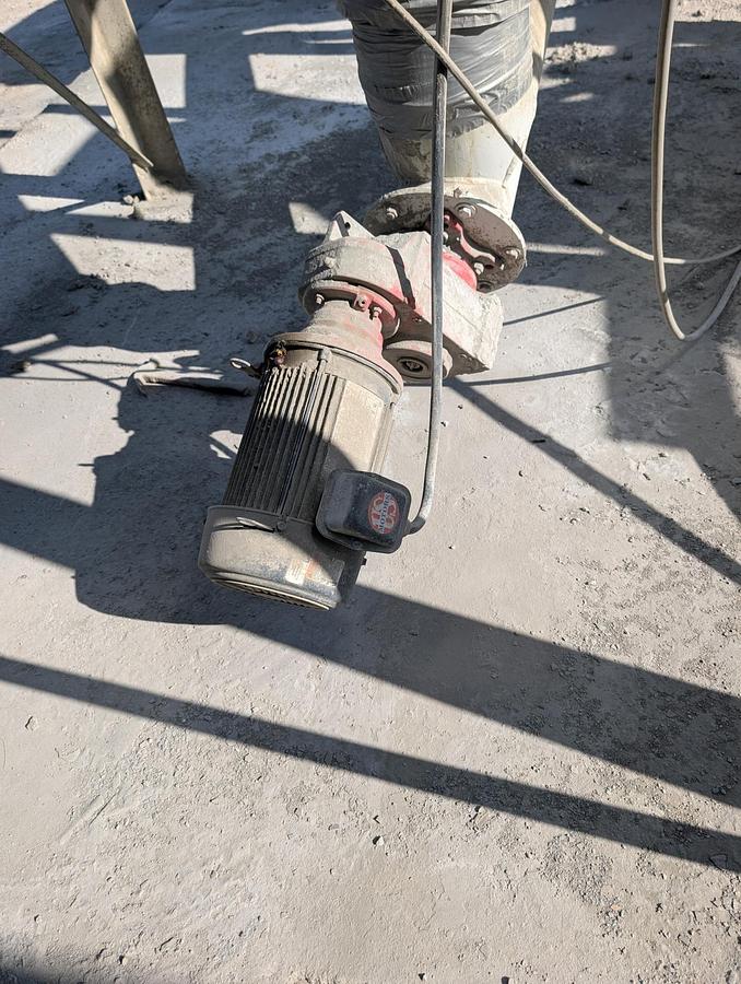 Used 2025 ERNEST INDUSTRIES Shortstop Concrete Blender