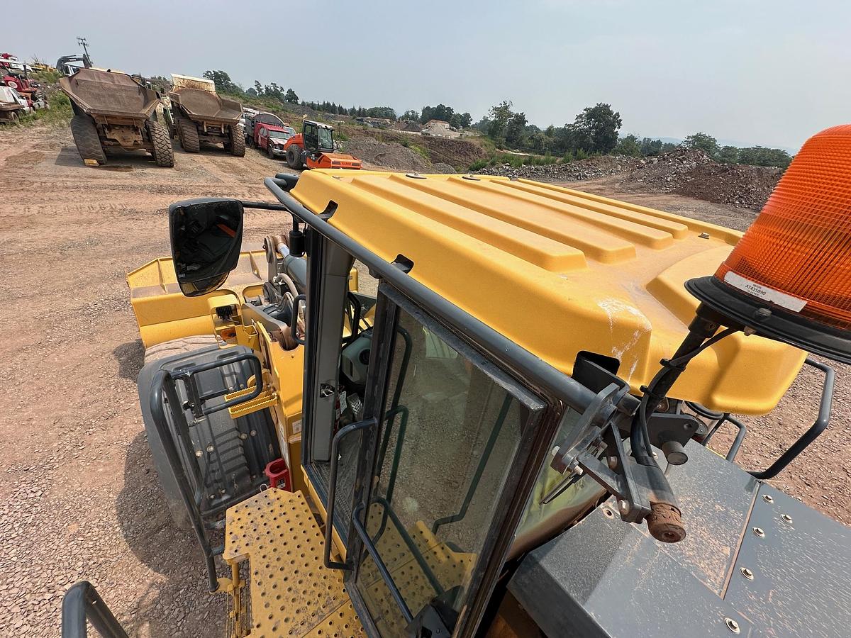 Used 2023 DEERE 744P