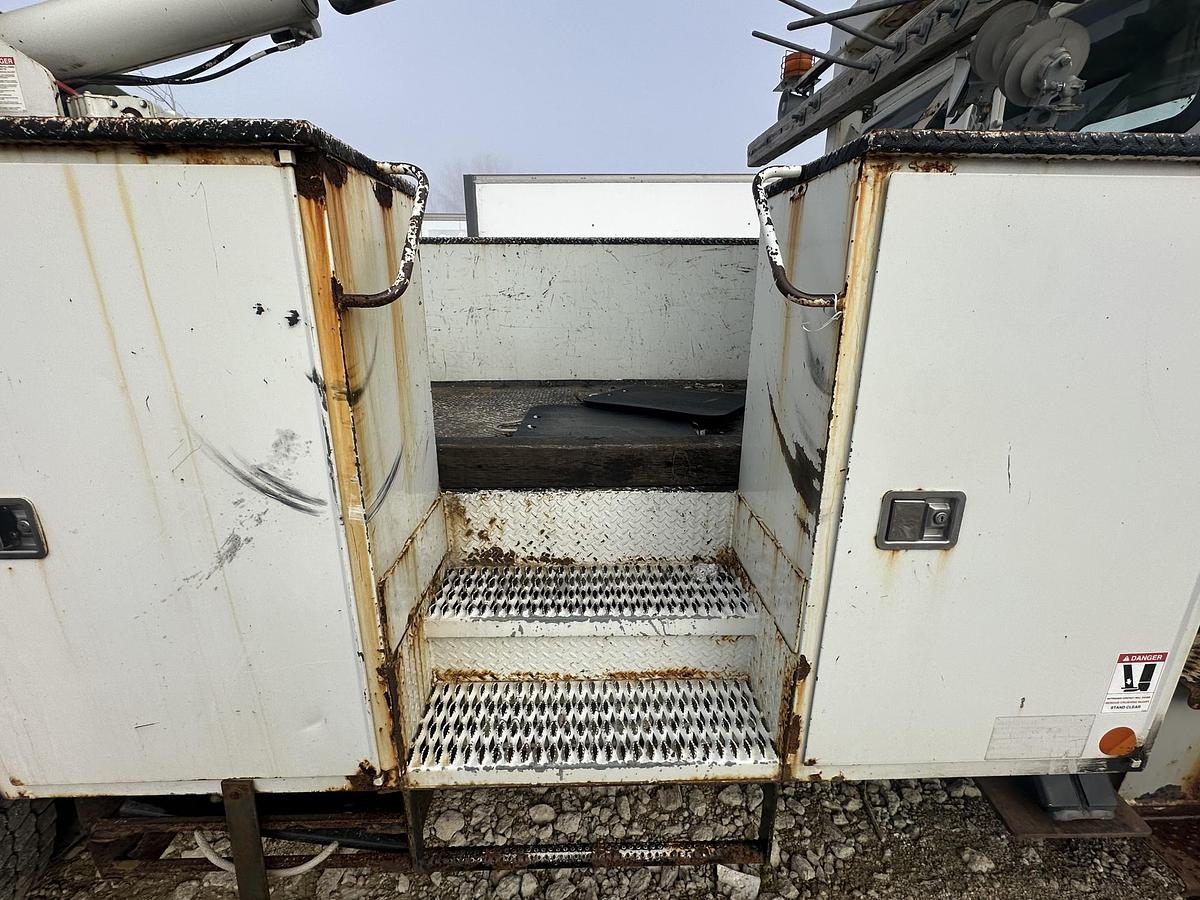 Used 2017 FREIGHTLINER M2 106