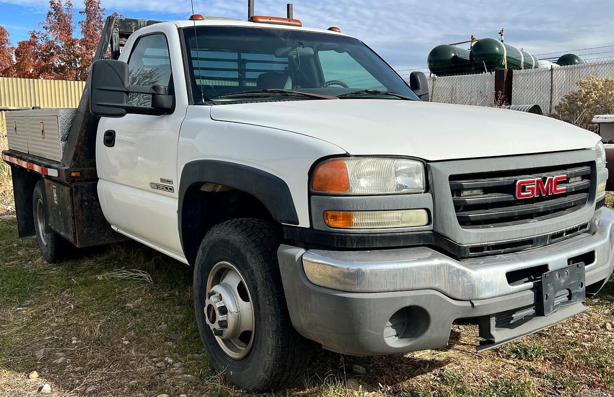 Used 2005 GMC 3500 Sierra 1-Ton