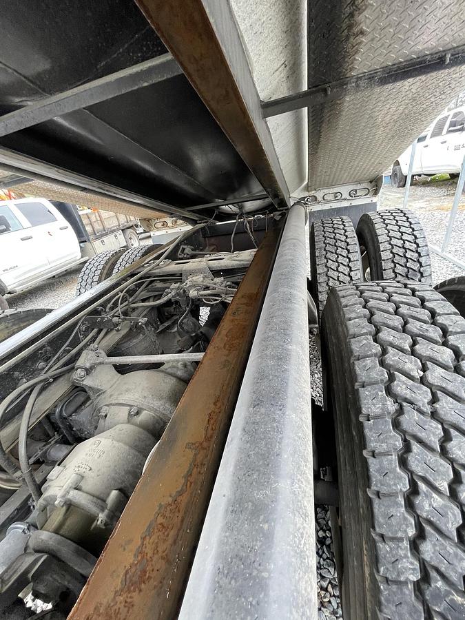 Used 2013 FREIGHTLINER Cascadia 125 Vacuum