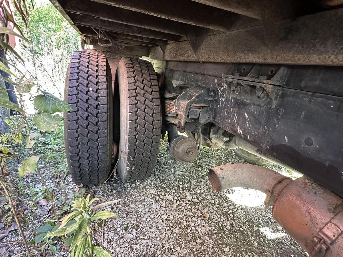 Used 1993 FORD L9000