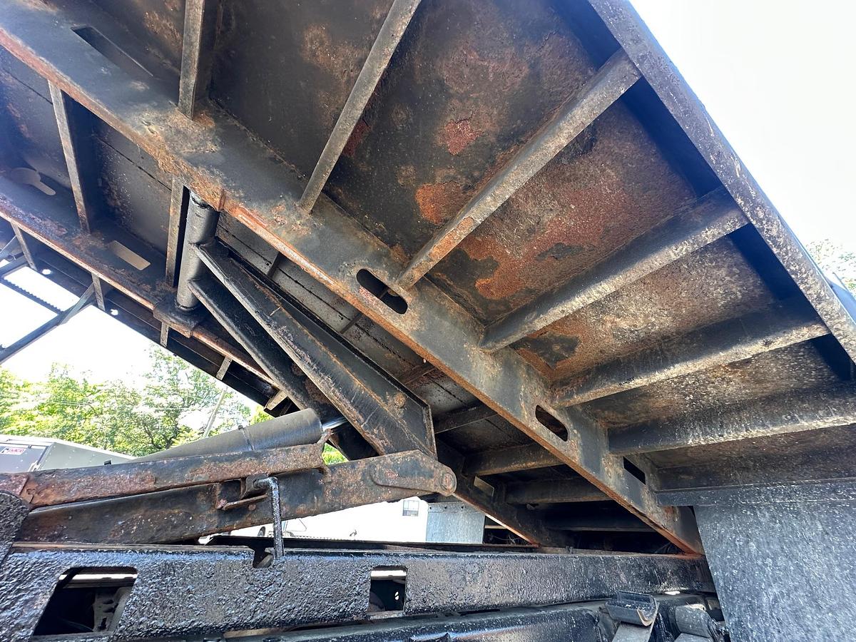Used 2015 FORD F550 Dump Body