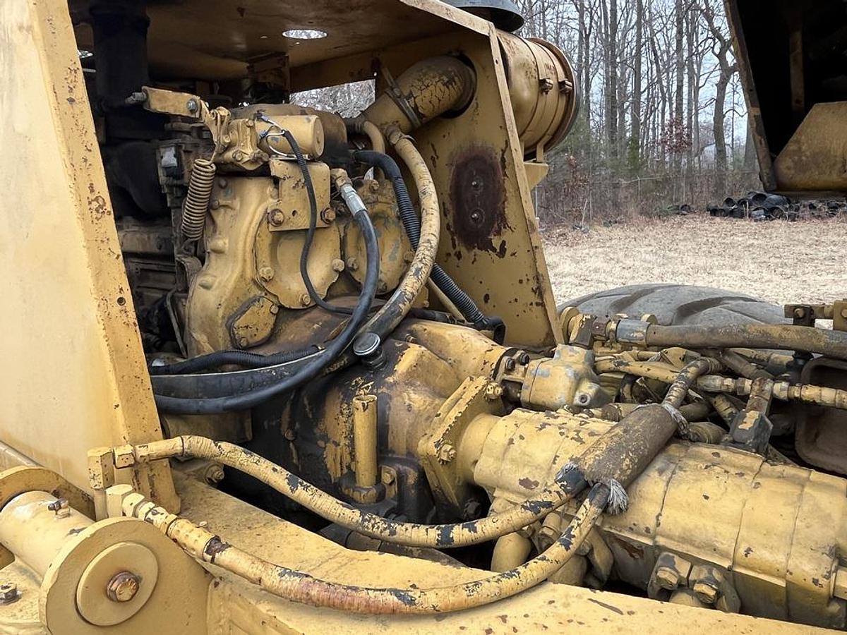 Used 1985 GROVE RT-522