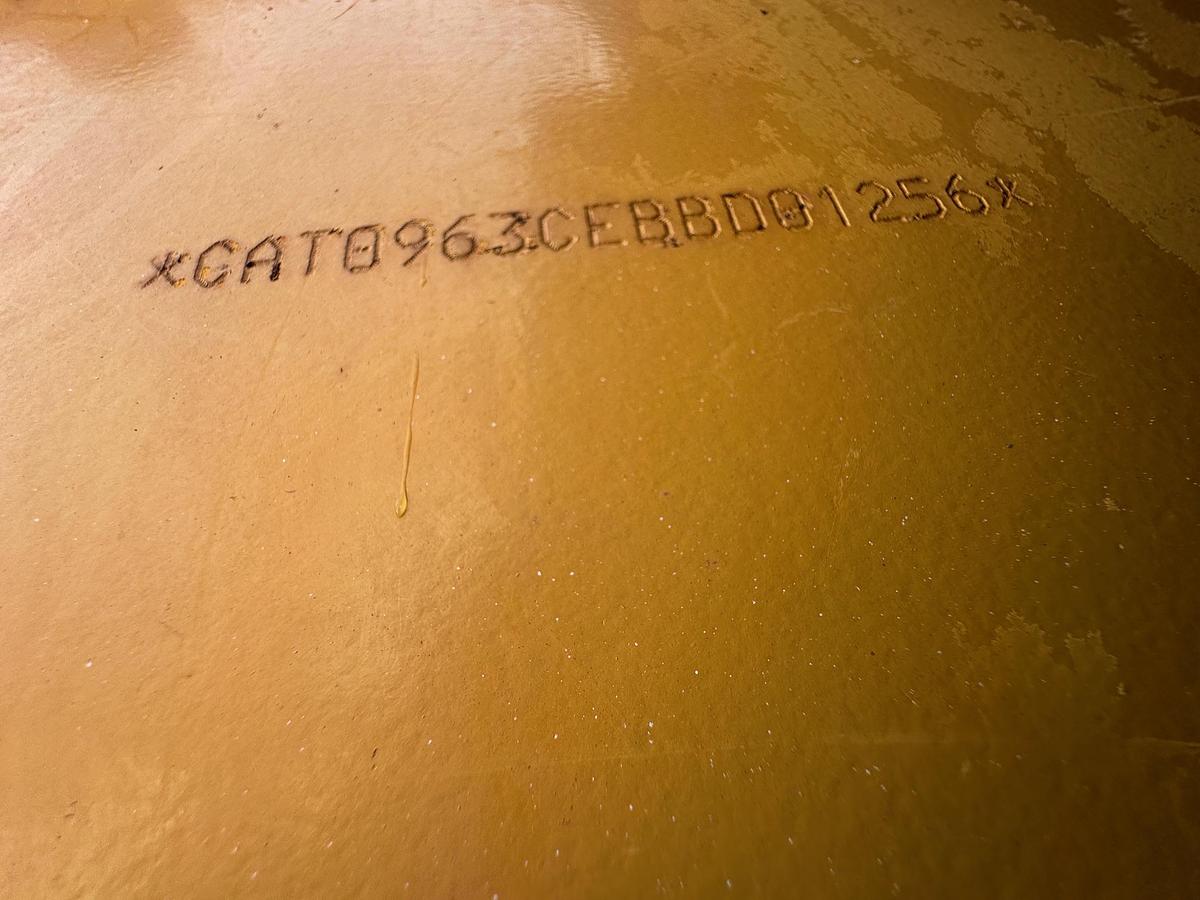 Used 2005 CATERPILLAR 963C