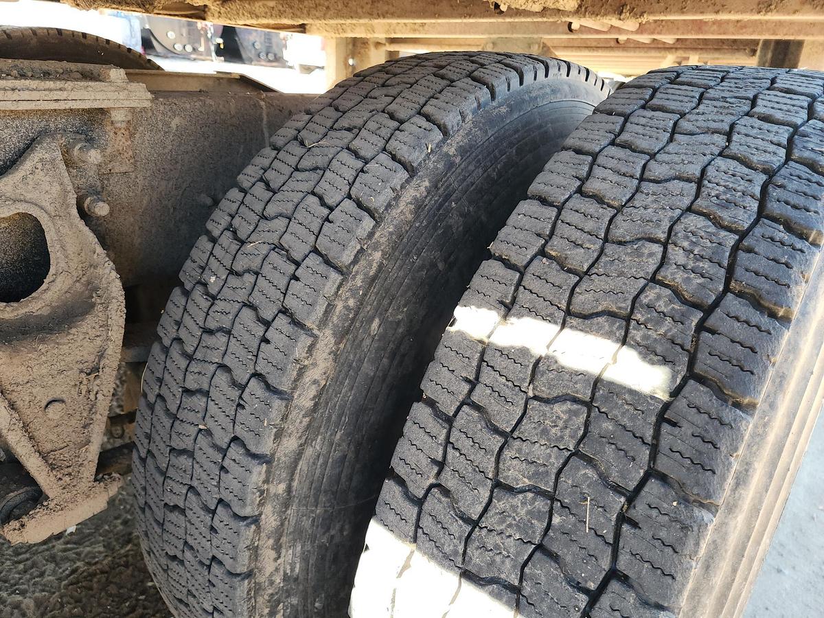 Used 1998 INTERNATIONAL 9100 6x4 Day Cab