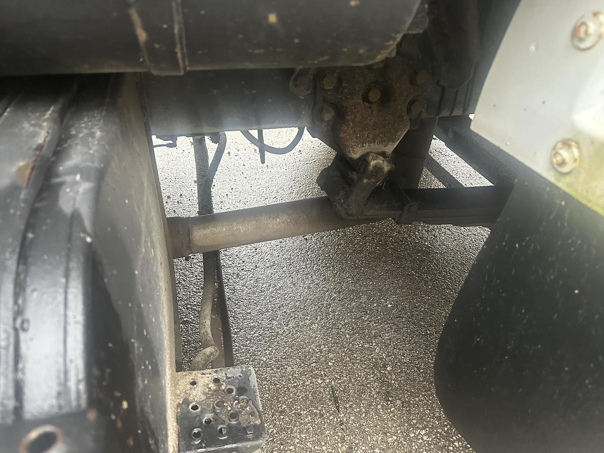 Used 1994 FORD L8000