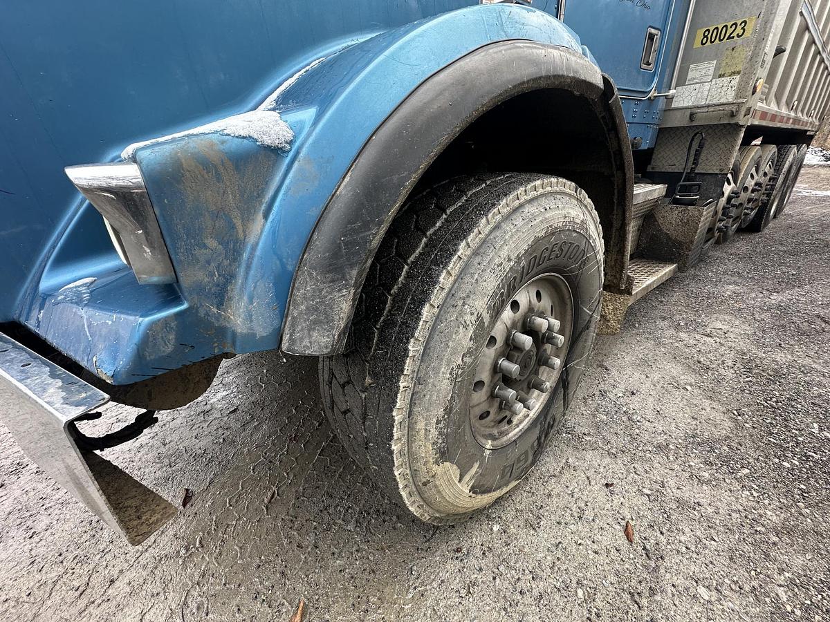 Used 2002 KENWORTH T800