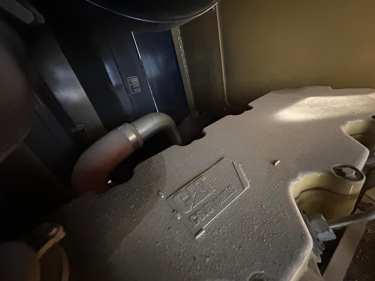 Used 2015 CATERPILLAR 553C