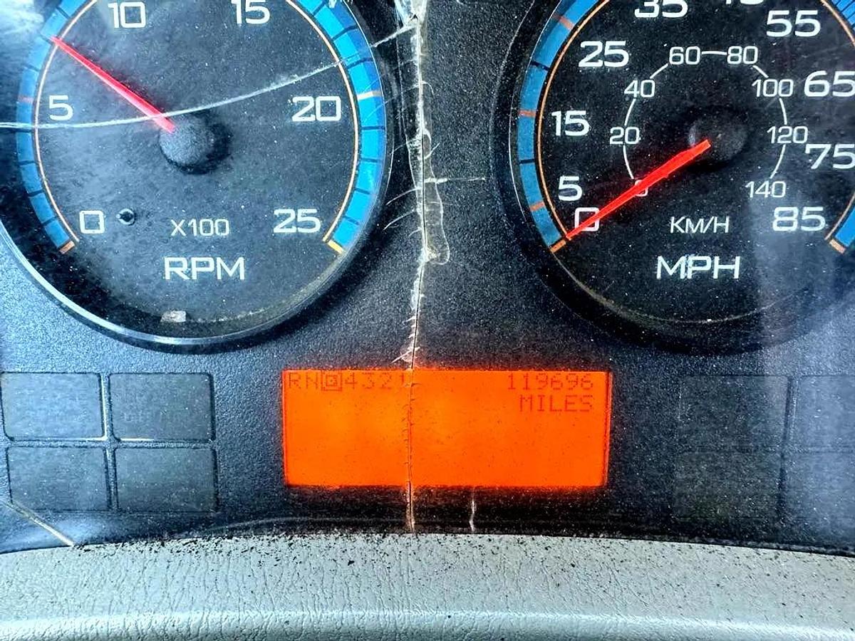 Used 2012 INTERNATIONAL 7600