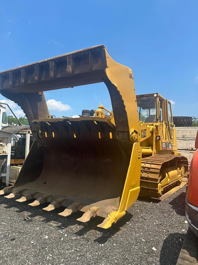 Used 1988 CATERPILLAR 973