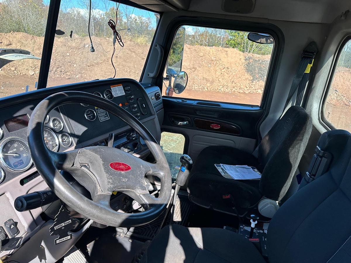 Used 2016 PETERBILT 365