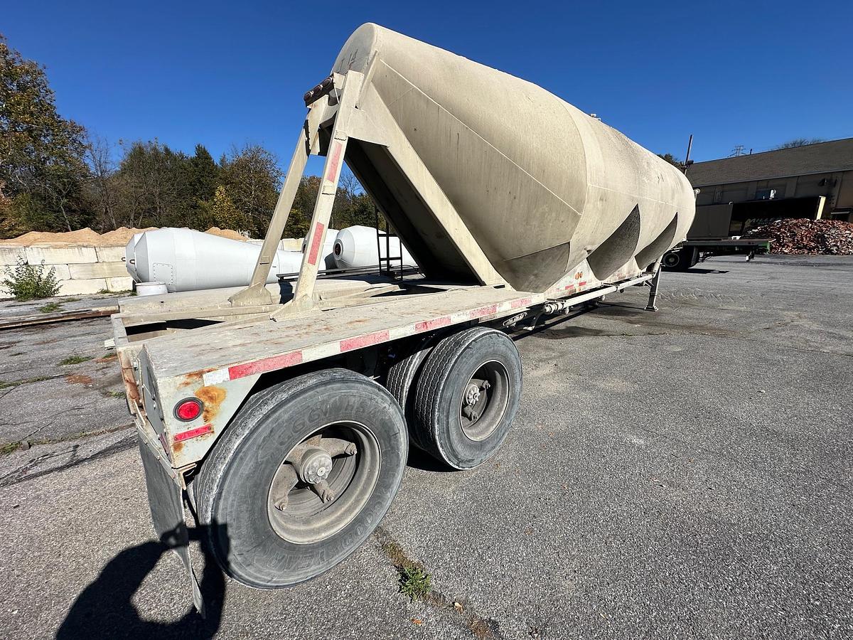 Used 1969 FRUEHAUF Bulk Tanker