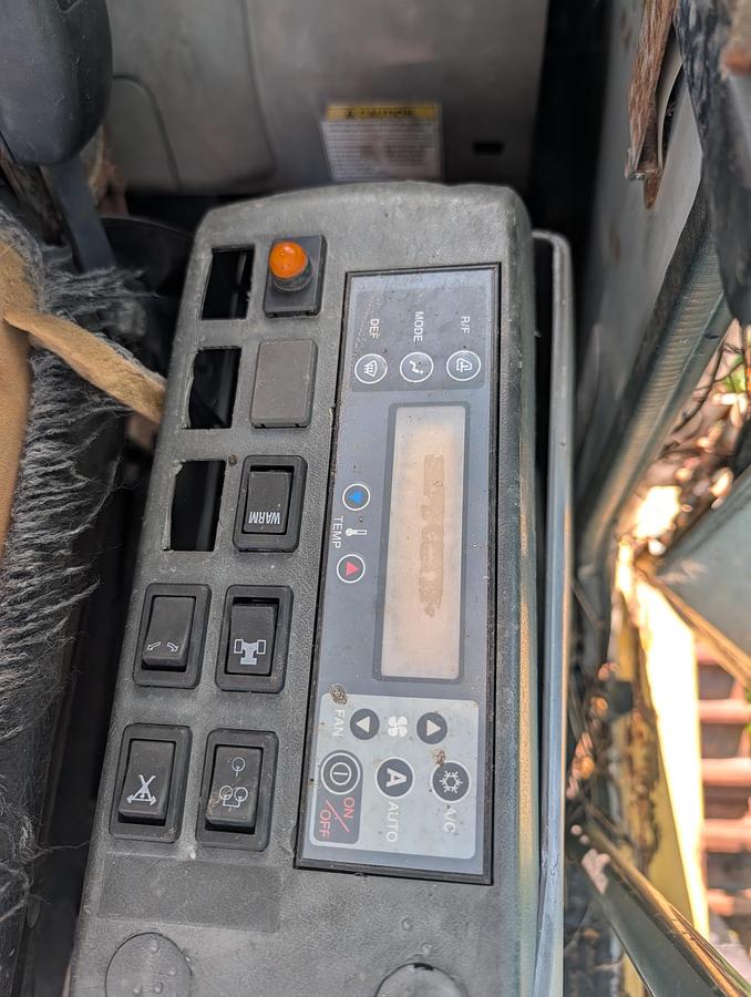 Used 2006 KOBELCO SK330 LC