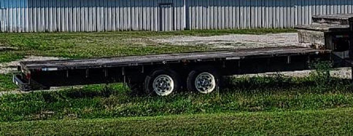 Used 2004 CUSTOM BUILT 33 foot