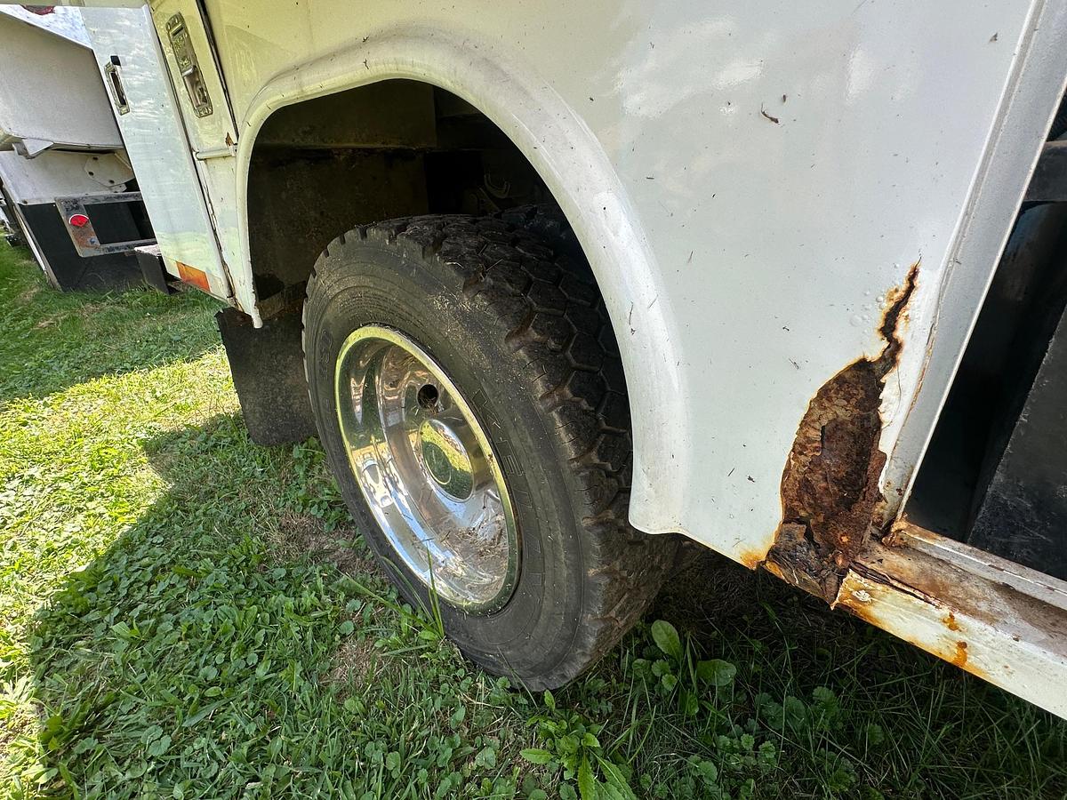 Used 2006 FORD F450 Service Truck