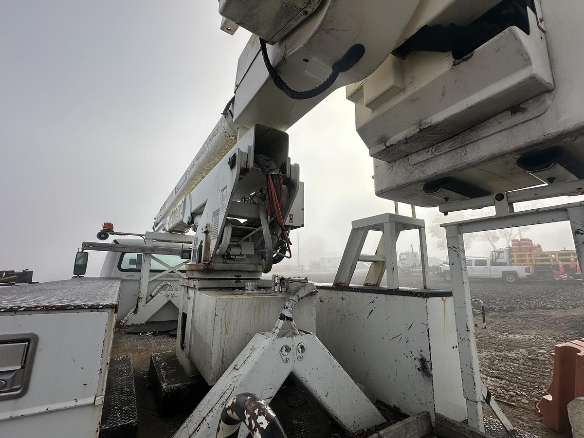 Used 2017 FREIGHTLINER M2 106