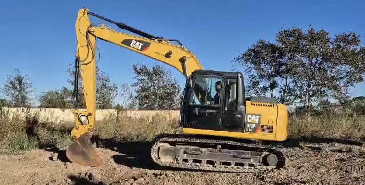 Used 2020 CATERPILLAR 313FLGC