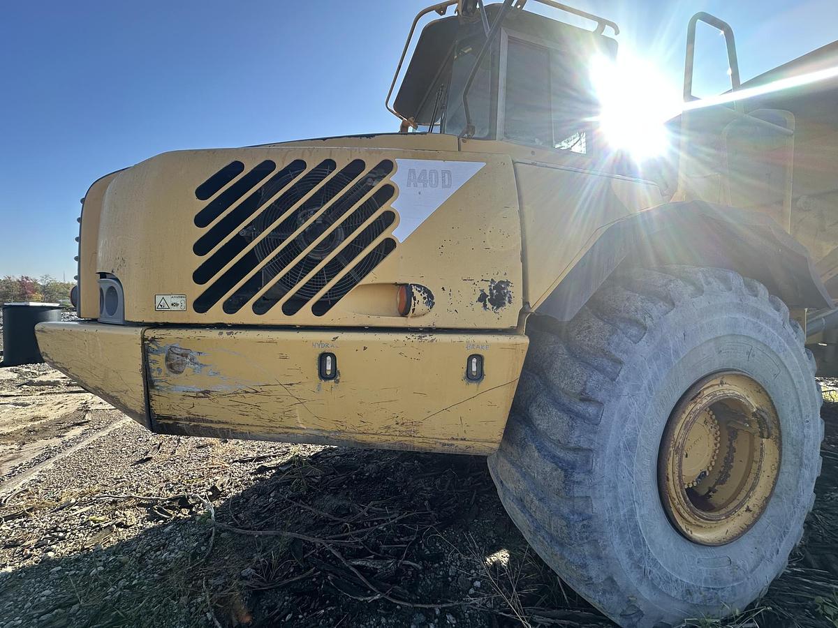 Used 2002 VOLVO A40D
