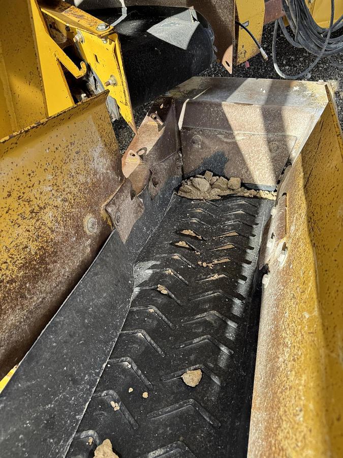 Used 2023 SCREEN MACHINE 4043 TR