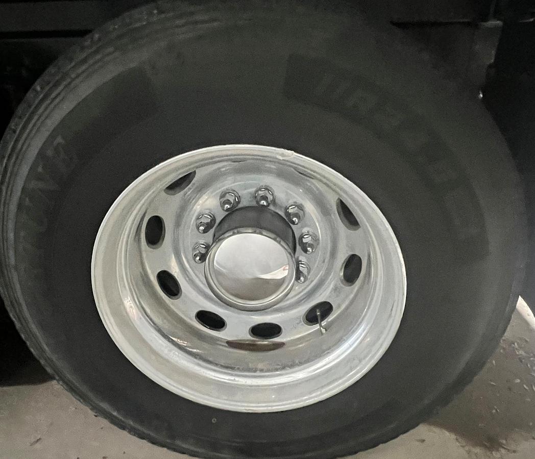 Used 2012 PETERBILT 388 Dump truck