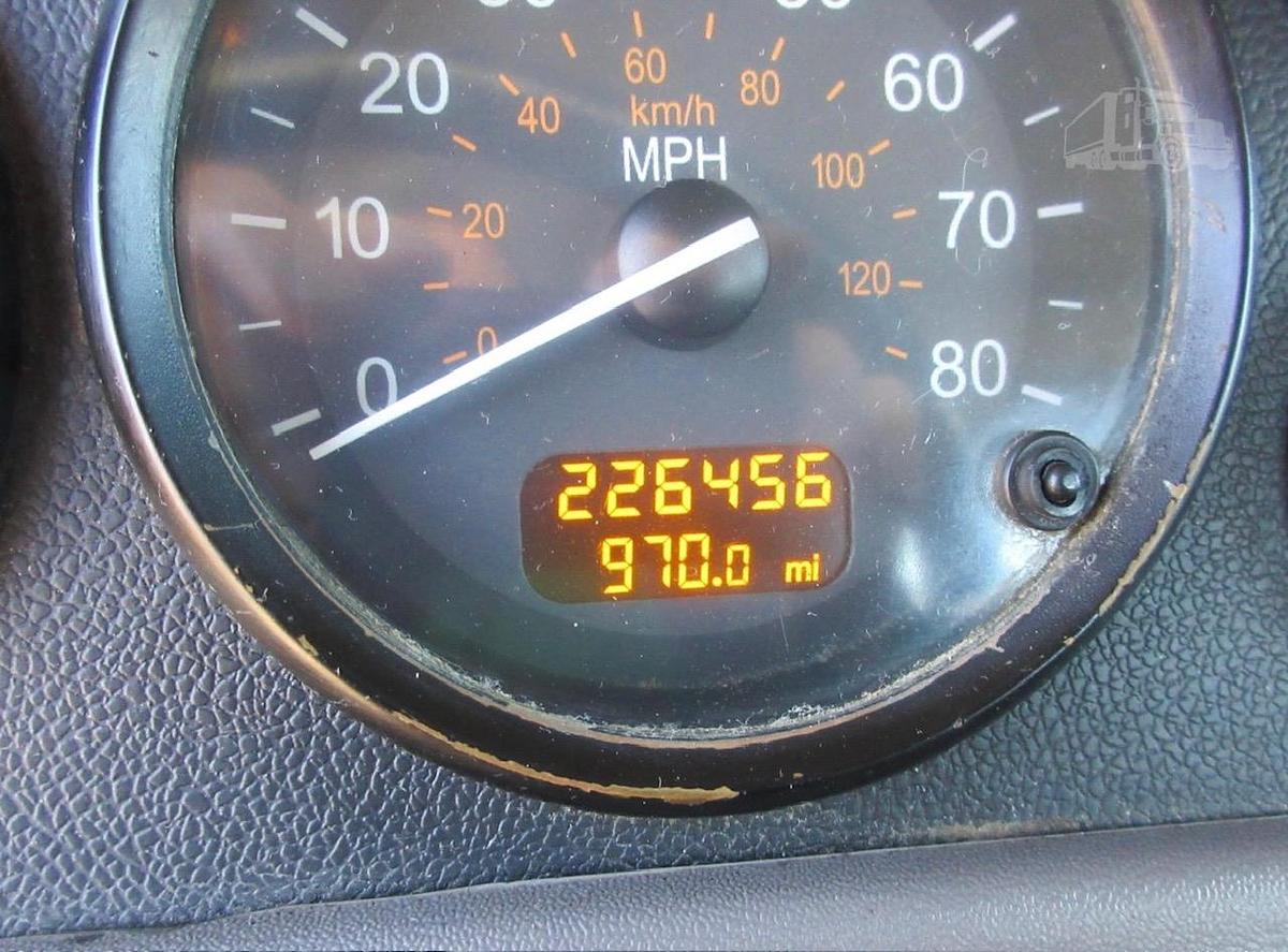 Used 2011 PETERBILT 365