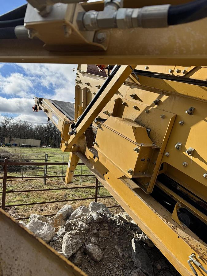 Used 2023 SCREEN MACHINE 4043 TR