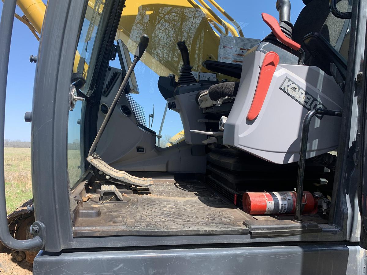 Used 2023 KOBELCO SK210LC