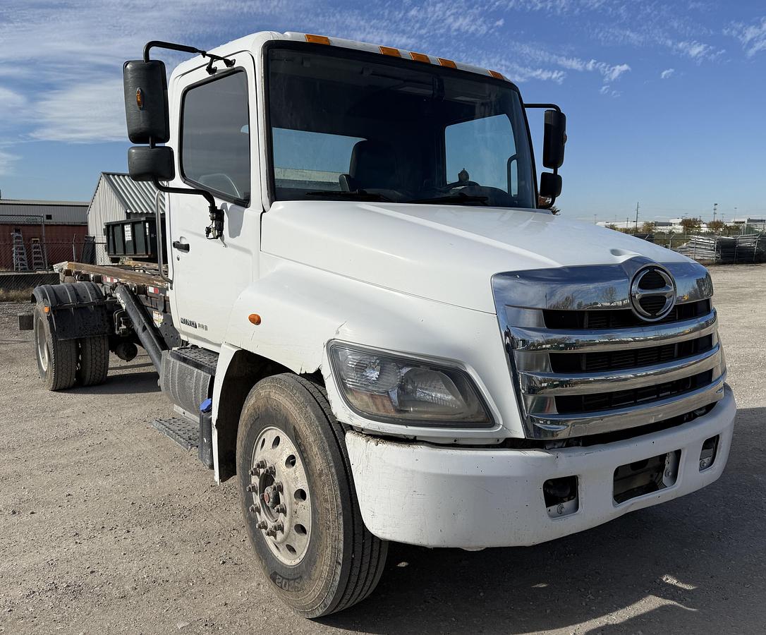 Used 2019 HINO 338