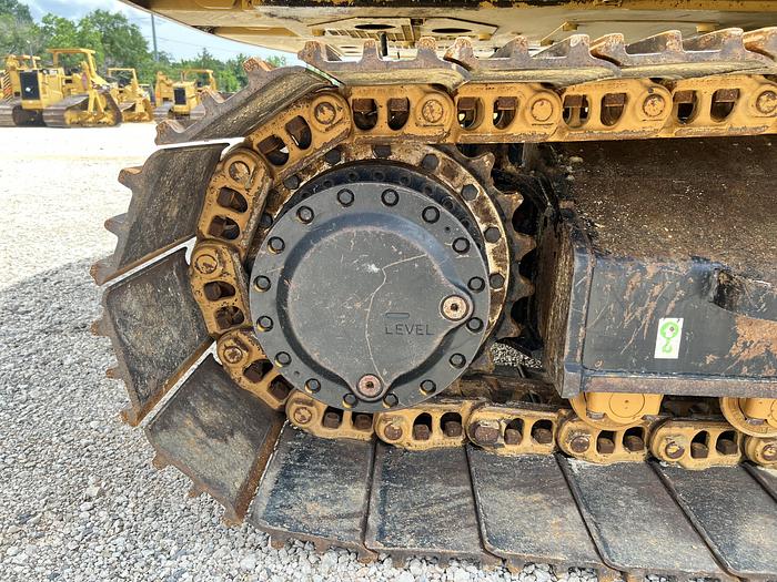 Used 2018 CATERPILLAR 323