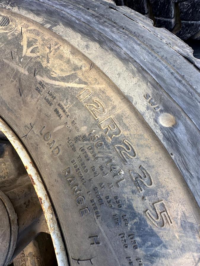 Used 2003 MACK DM690S