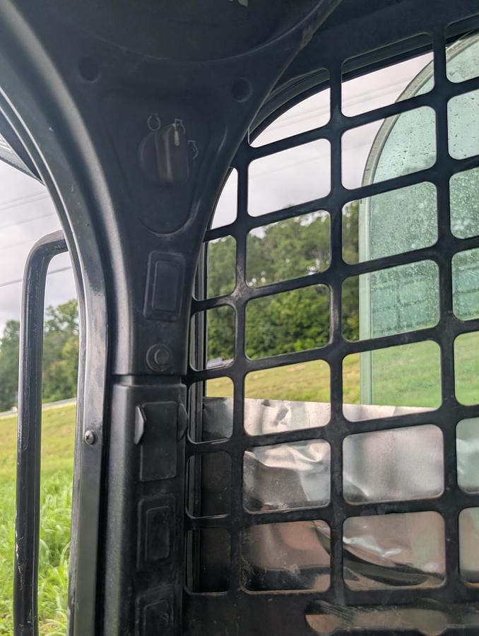 Used 2023 BOBCAT S740