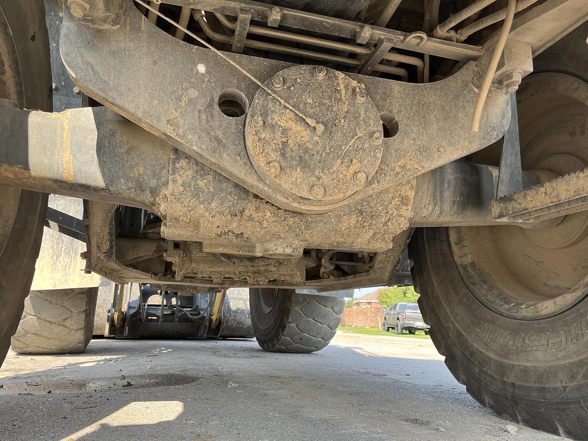 Used 2021 KOMATSU WA270-8