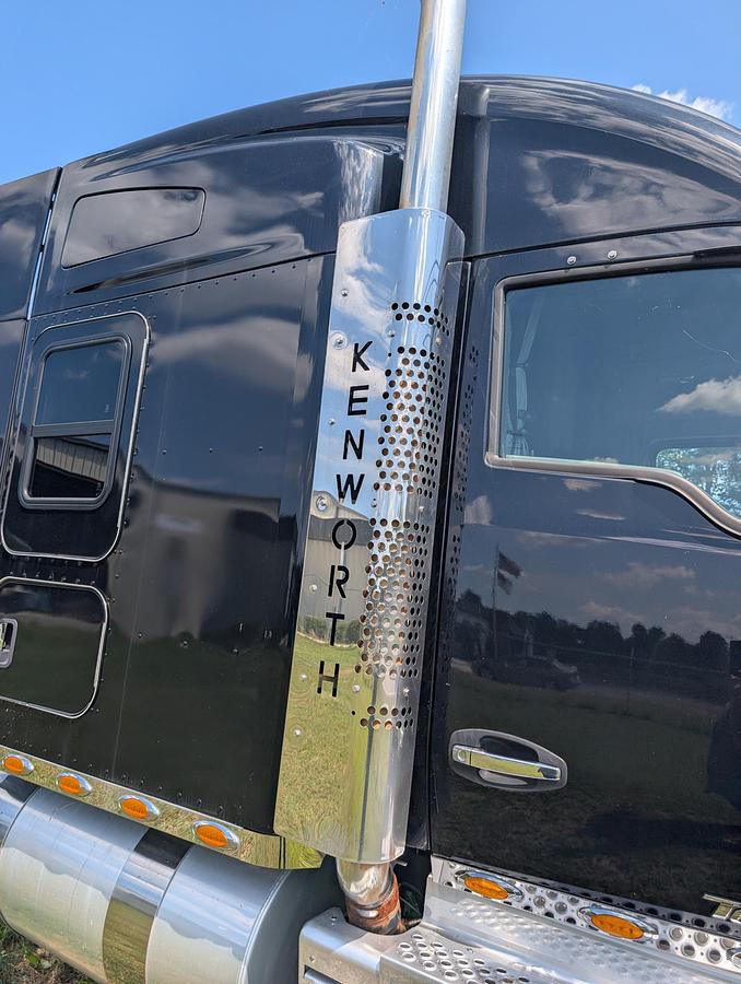 Used 2021 KENWORTH T680