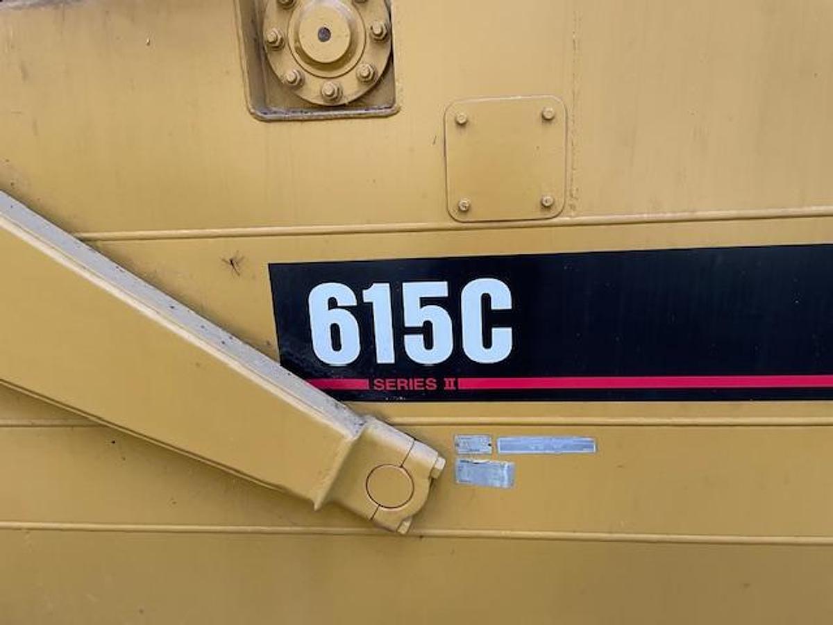 Used 1997 CATERPILLAR 615C Series II
