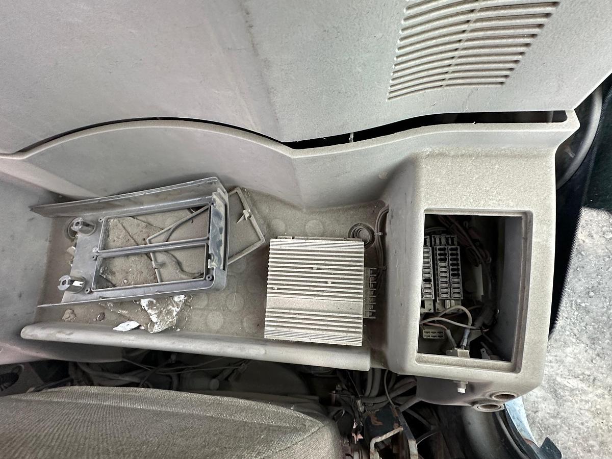 Used 2006 DEERE 350D LC