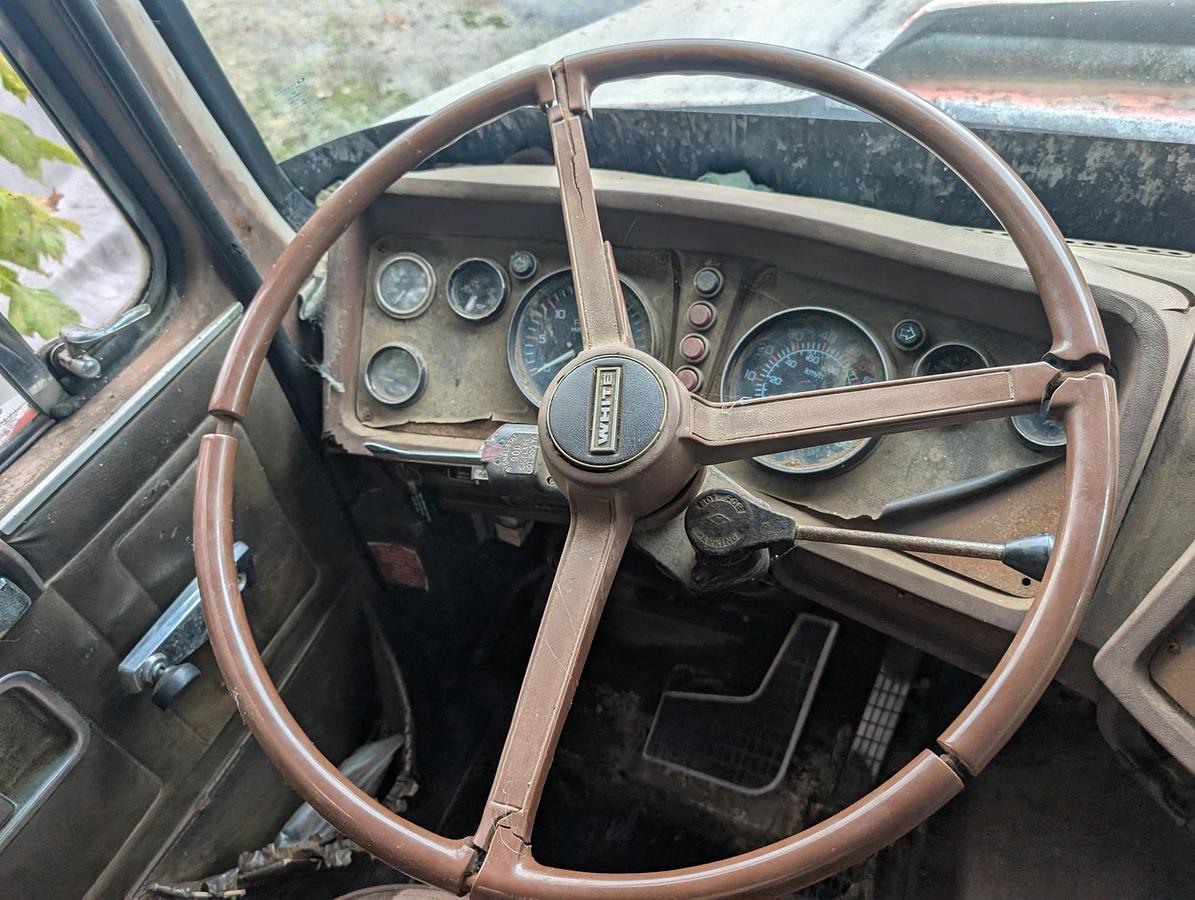 Used 1980 WHITE 6V02TTA