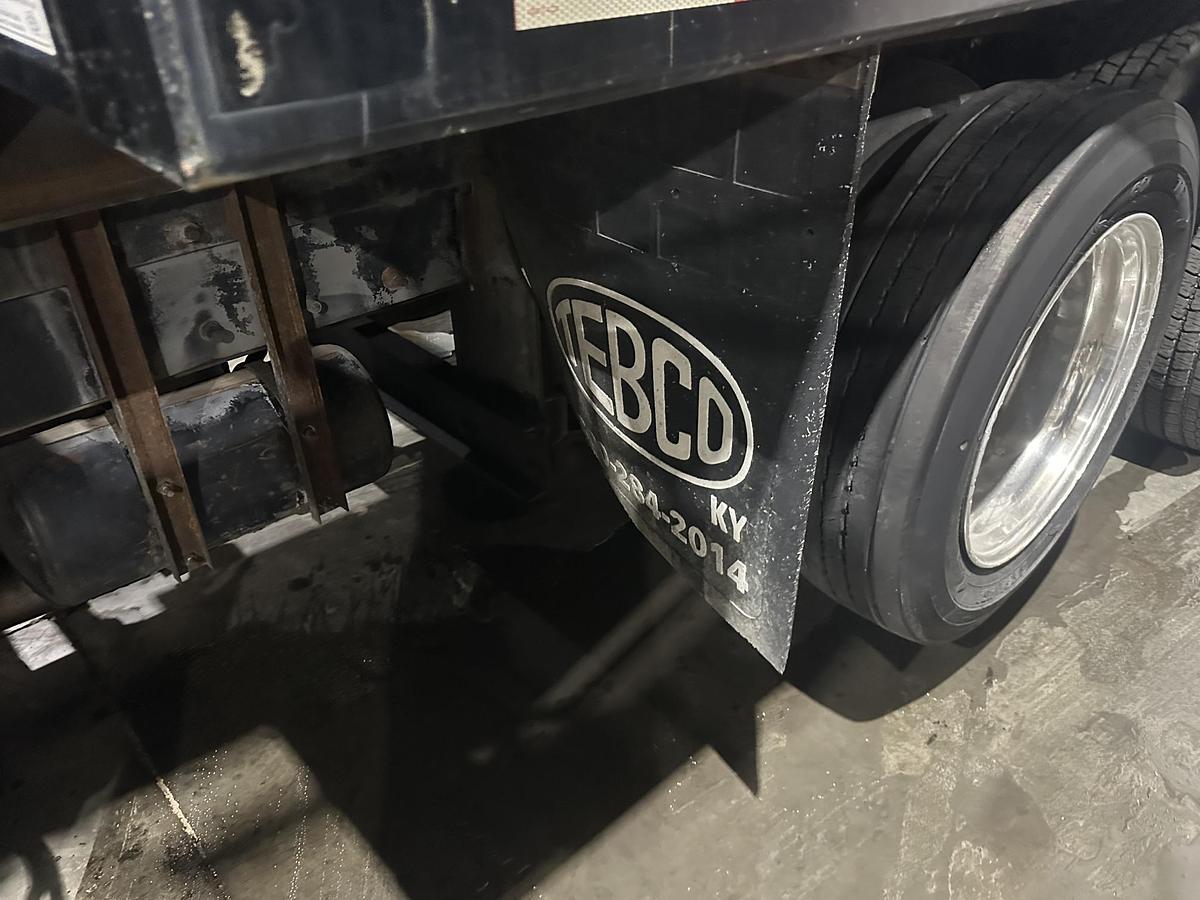 Used 2006 KENWORTH T300