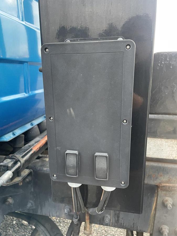 Used 2001 MACK RD688s Roll Off