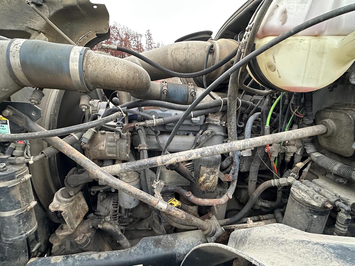 Used 2007 MACK CV713