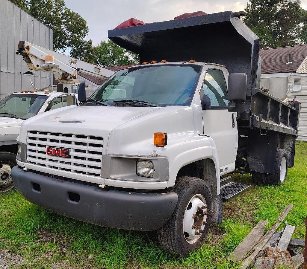 Used 2005 GMC C5000