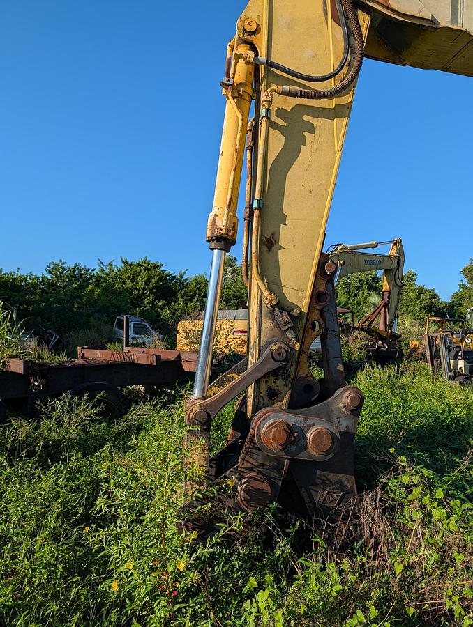 Used 2006 KOBELCO SK330LC