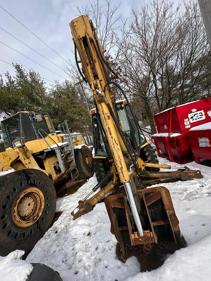 Used 2004 CATERPILLAR 420D IT