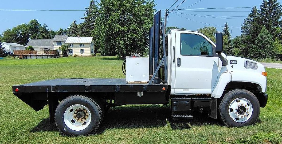 Used 2004 GMC C6500