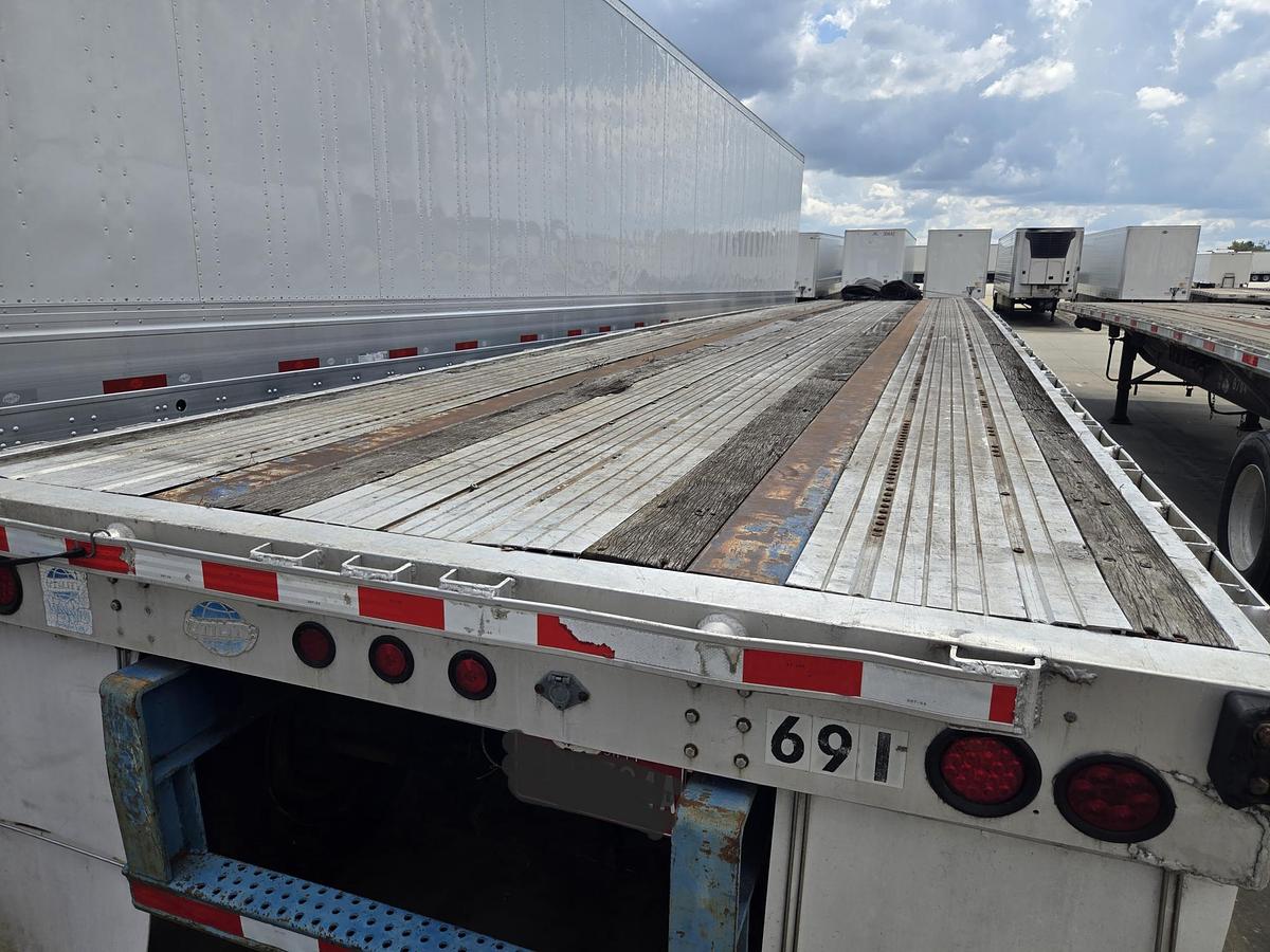 Used 1998 UTILITY 48 x 102