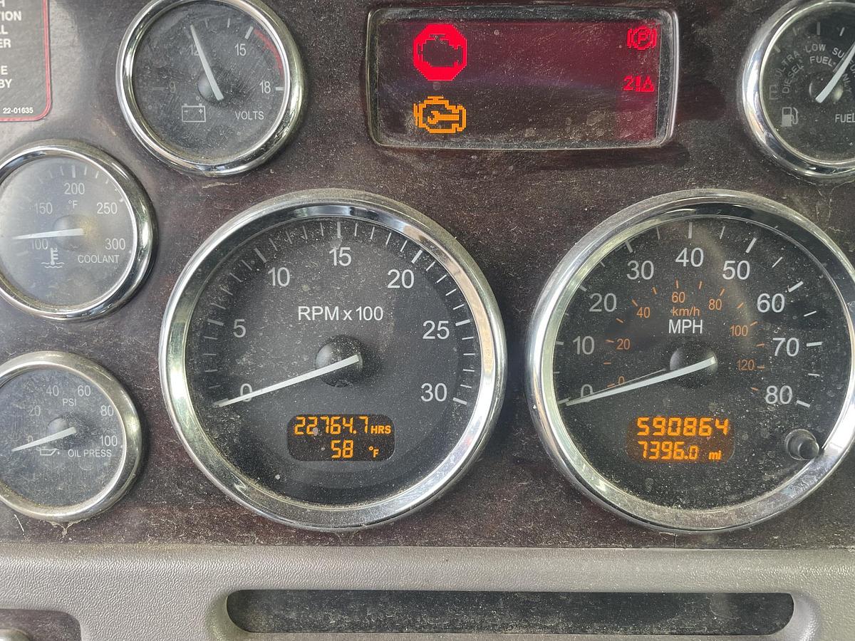 Used 2012 PETERBILT 389