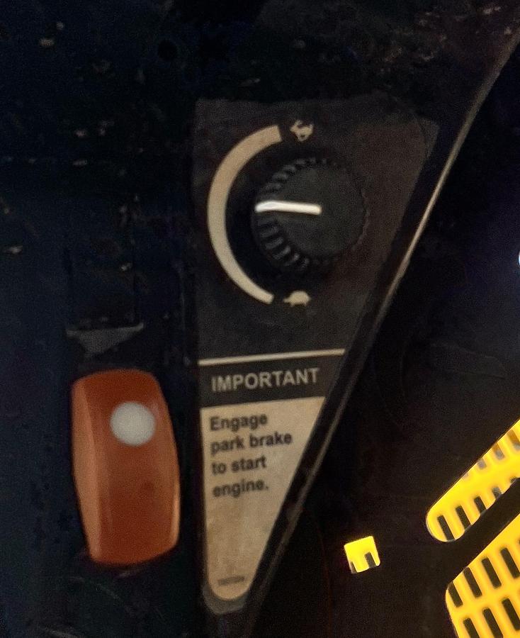 Used 2014 JOHN DEERE 329E